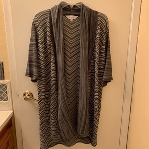 Short  sleeve cardigan